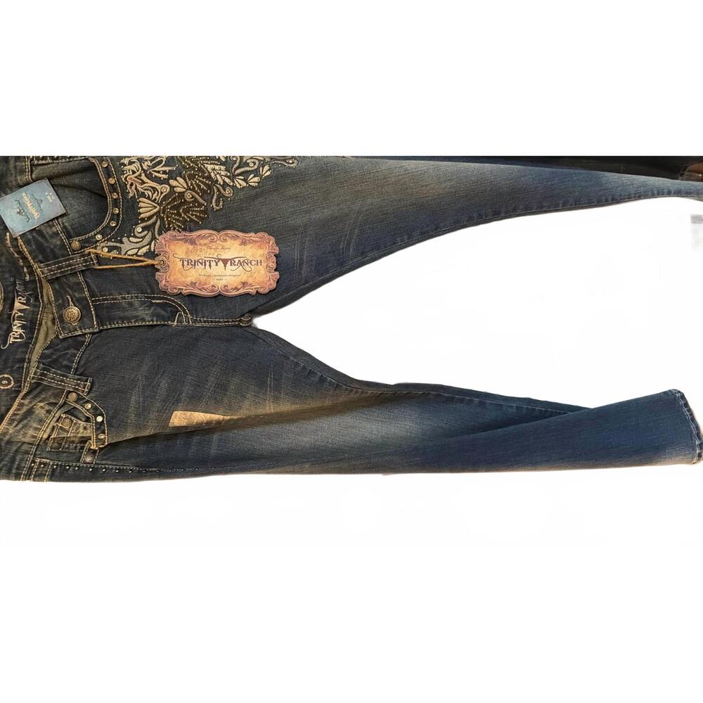 NEW TRINITY RANCH women's horse pocket jean in denim